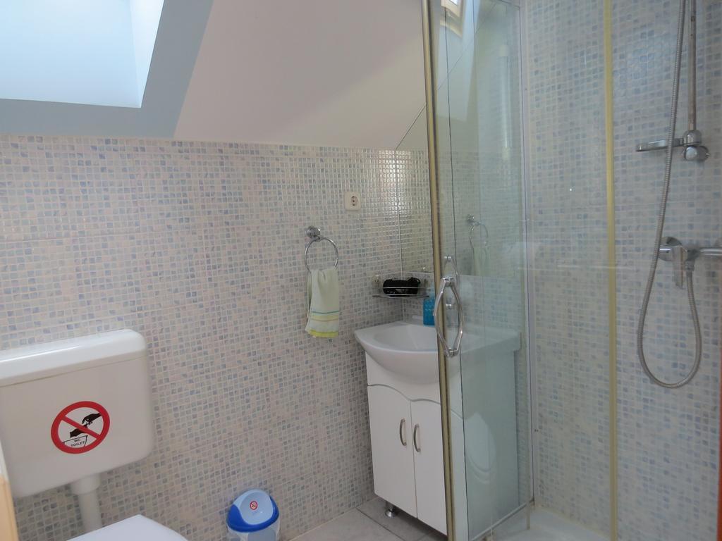 Aranyhal Apartman Шарвар Номер фото