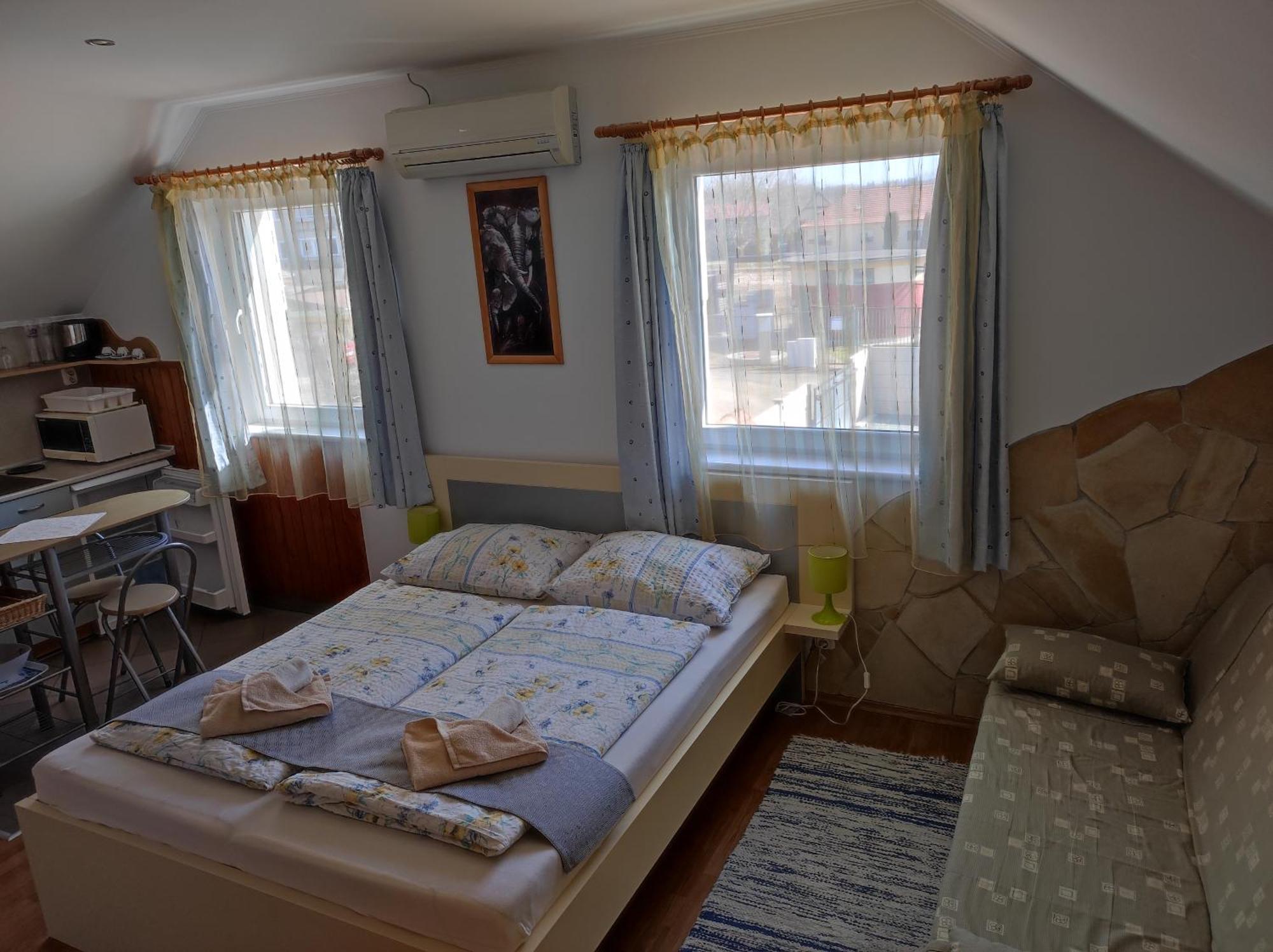 Aranyhal Apartman Шарвар Экстерьер фото