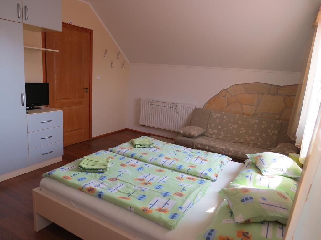 Aranyhal Apartman Шарвар Экстерьер фото